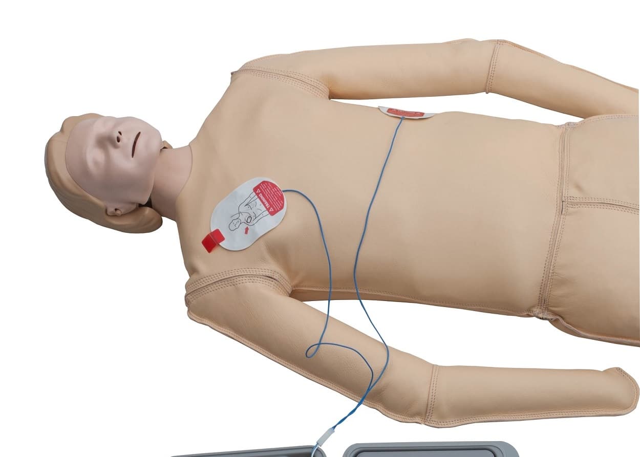 Pelastusnukke elvytystoiminnolla - Image 2